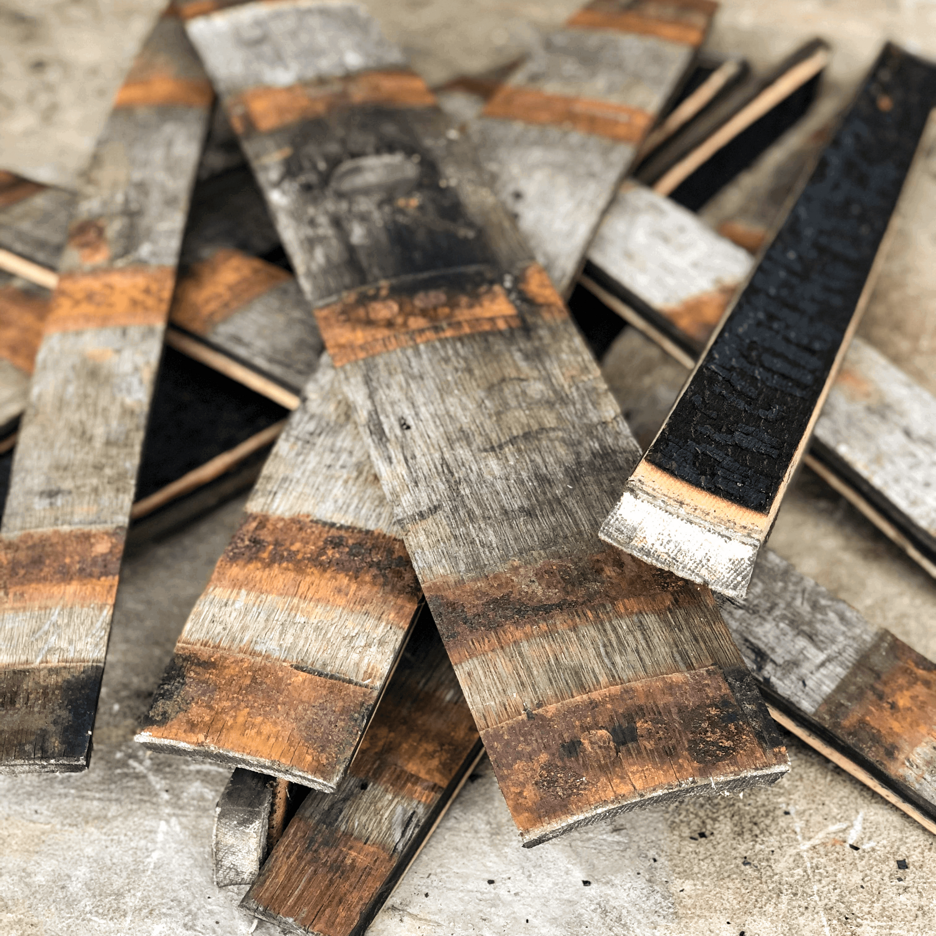 Reclaimed Whiskey Oak Staves (Pack of 10 Wide) - The County Cooperage